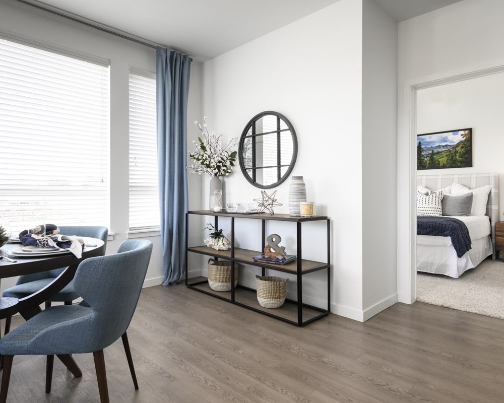 Luxury Apartments for Rent Denver - DECO Apartments Designer Interiors and Modern Finishes in a Large Open Floor Plan Layout